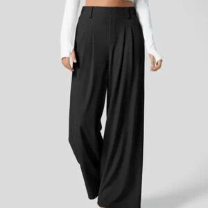 NWT Size Med Halara High Waisted Plicated Side Pocket Wide Leg Waffle Work Pants